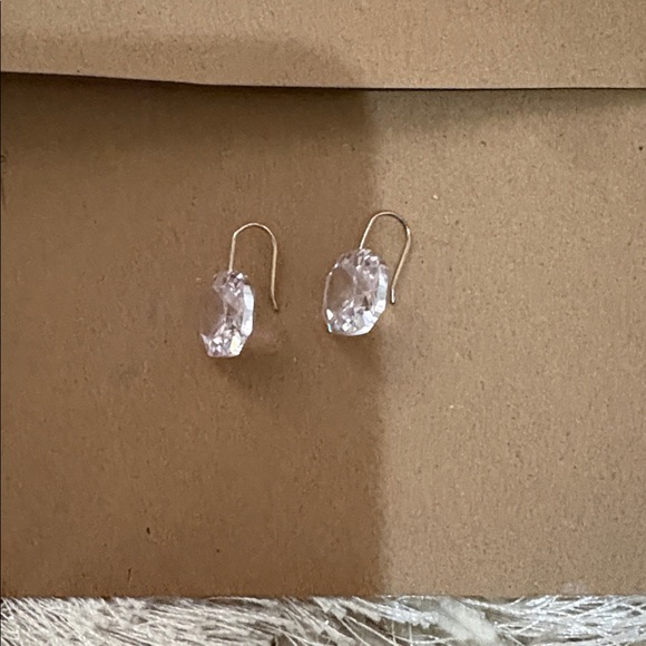 Elegant Silver Crystal Drop Earrings - Picture 3 of 3